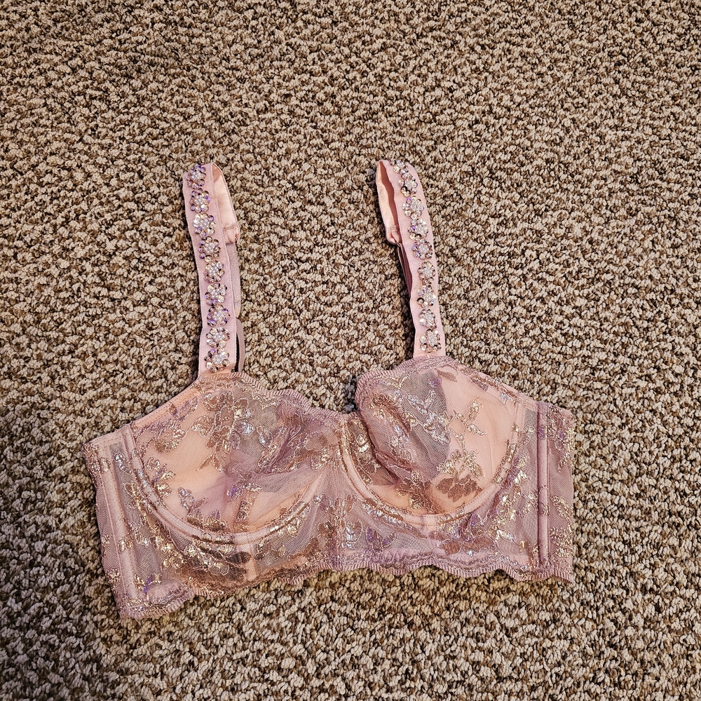 Victoria's Secret rose gold lingerie bra with sequins, size 34C